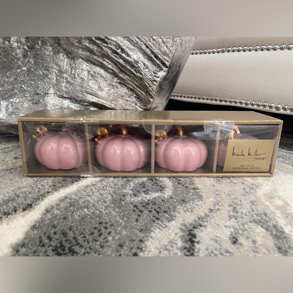 Nicole Miller Blush Pink Glazed Ceramic Pumpkins with Gold Stalks Set of 4 - Picture 11 of 14